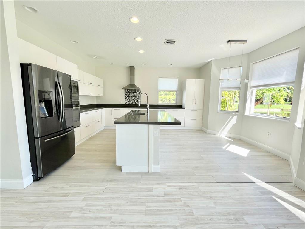 2666 Sawyer Ter
