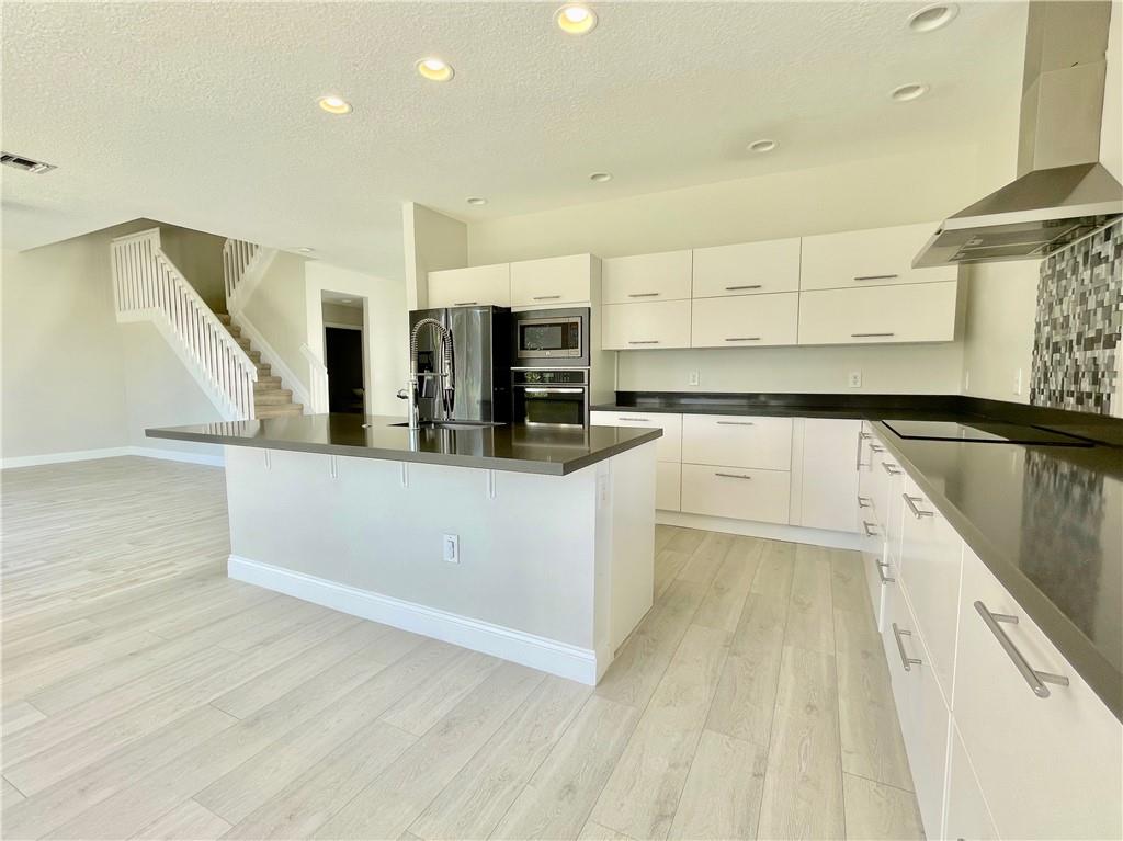 2666 Sawyer Ter