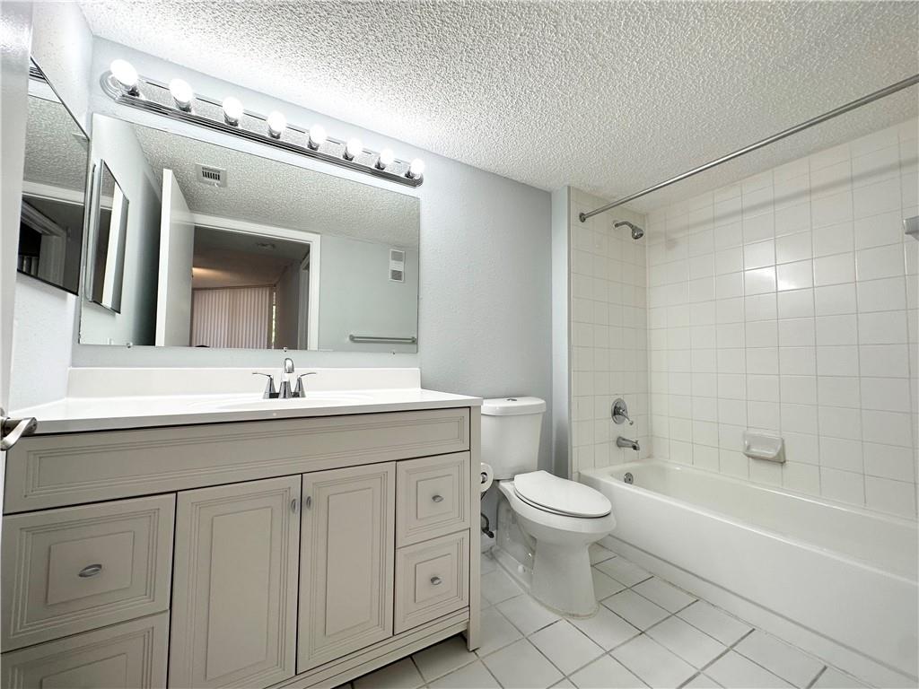 4045 W MCNAB RD G102