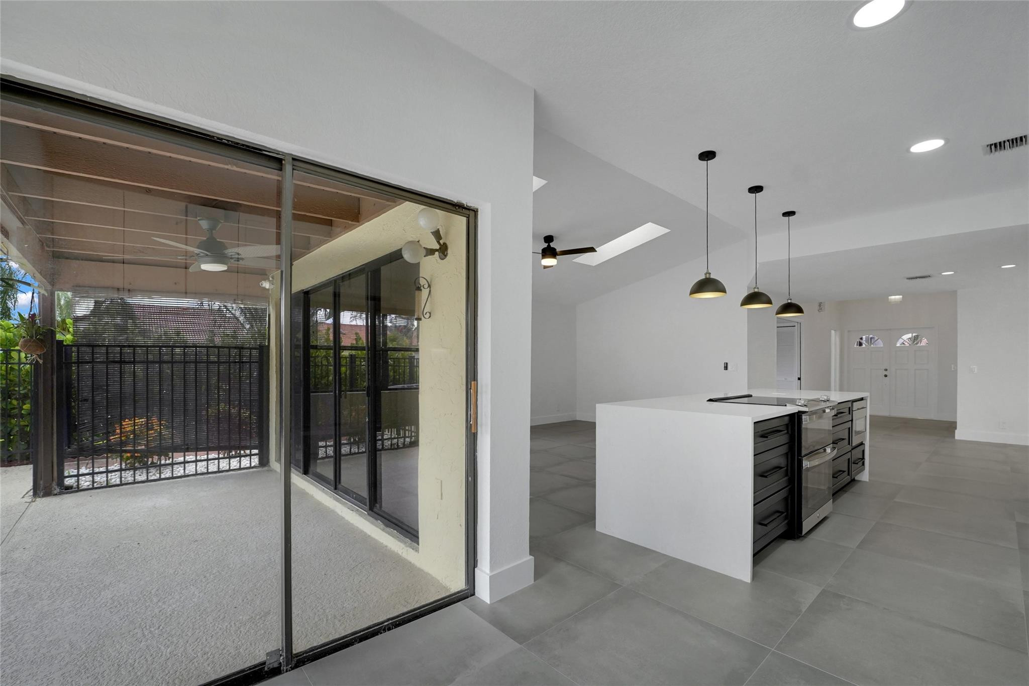 7850 Villa Nova Drive