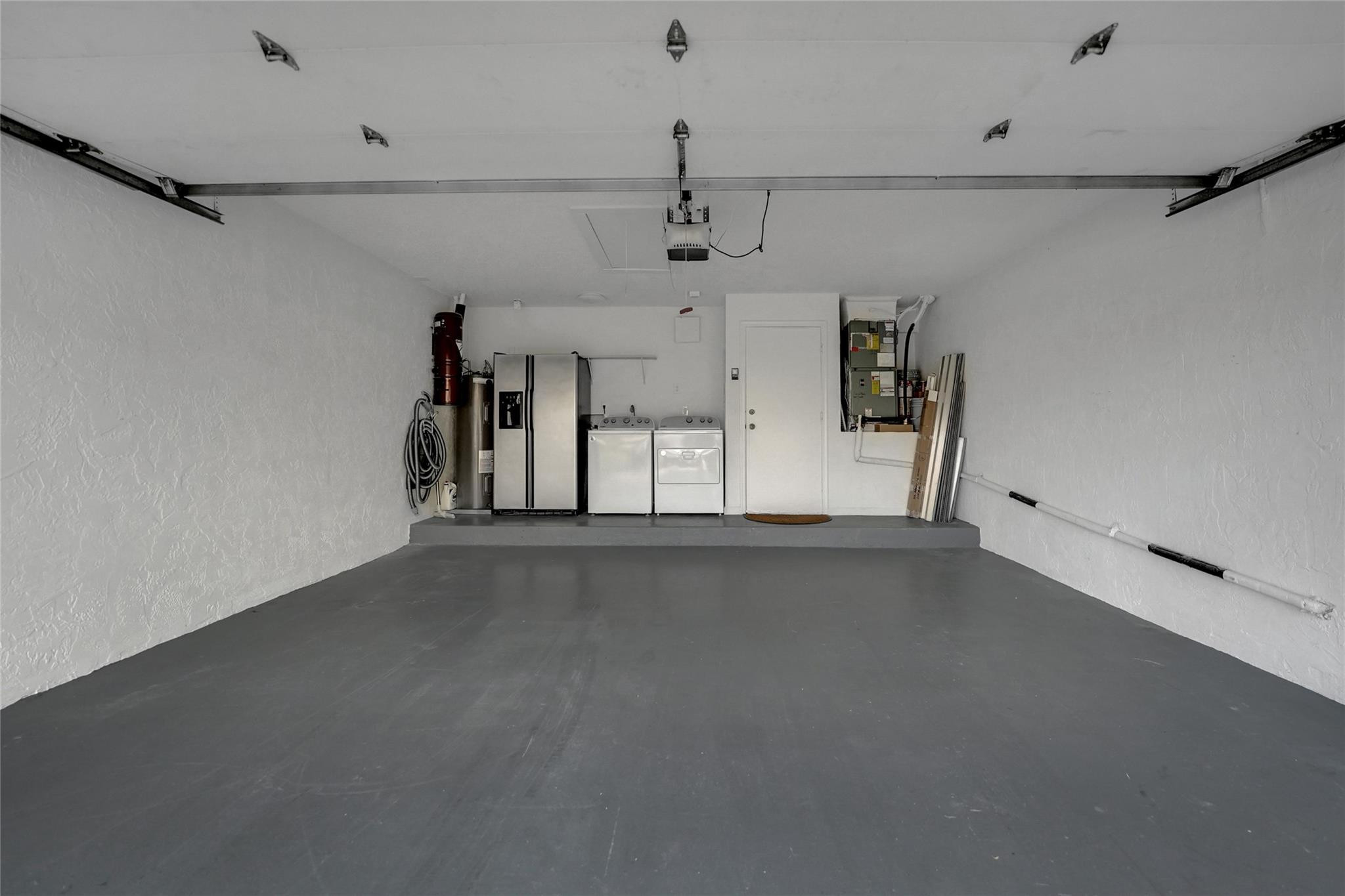 7850 Villa Nova Drive