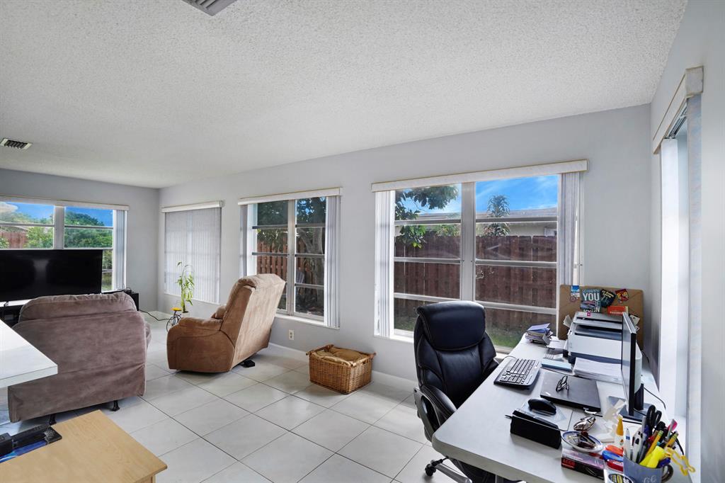 1050 NW 69th Avenue