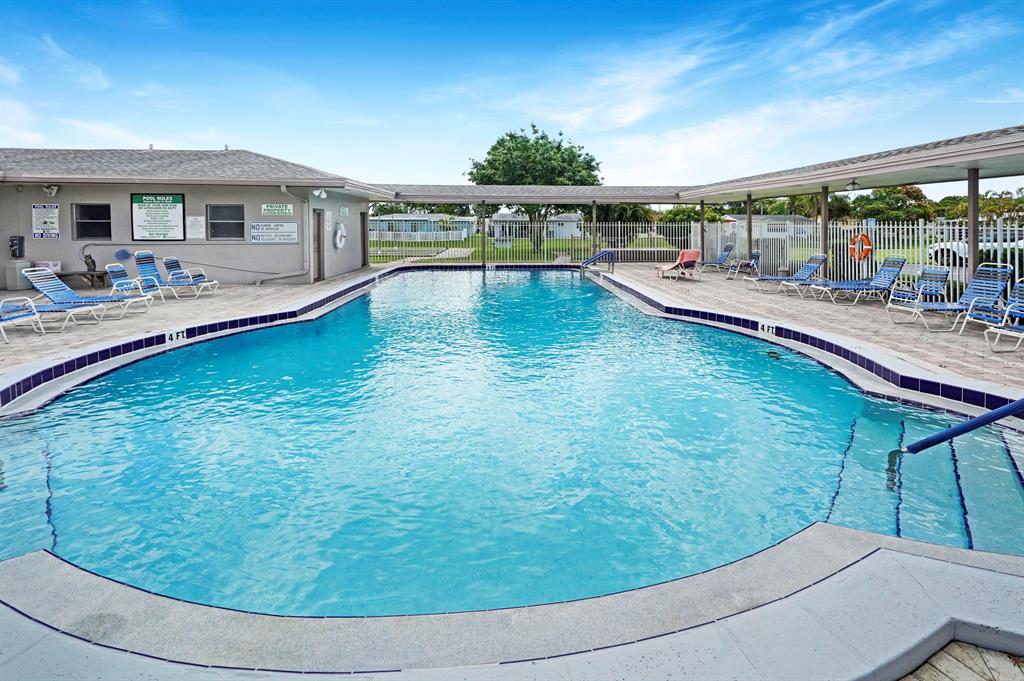 1050 NW 69th Avenue