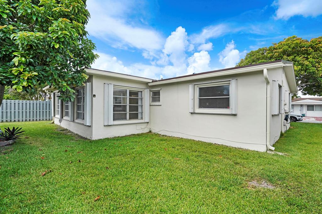 1050 NW 69th Avenue