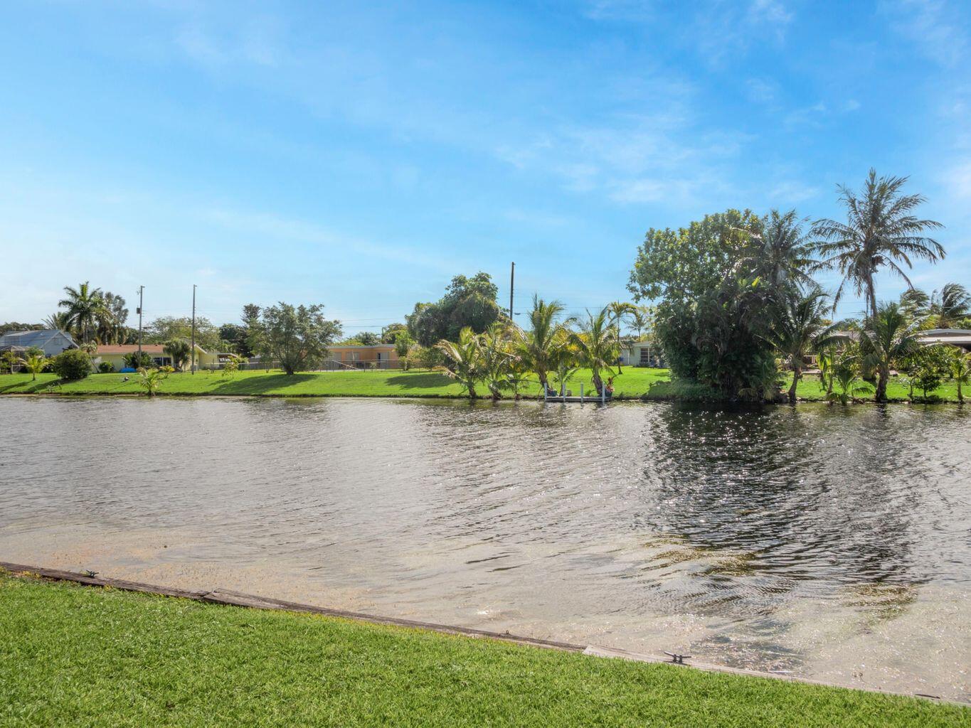 106 Pepper Tree Cres Crescent