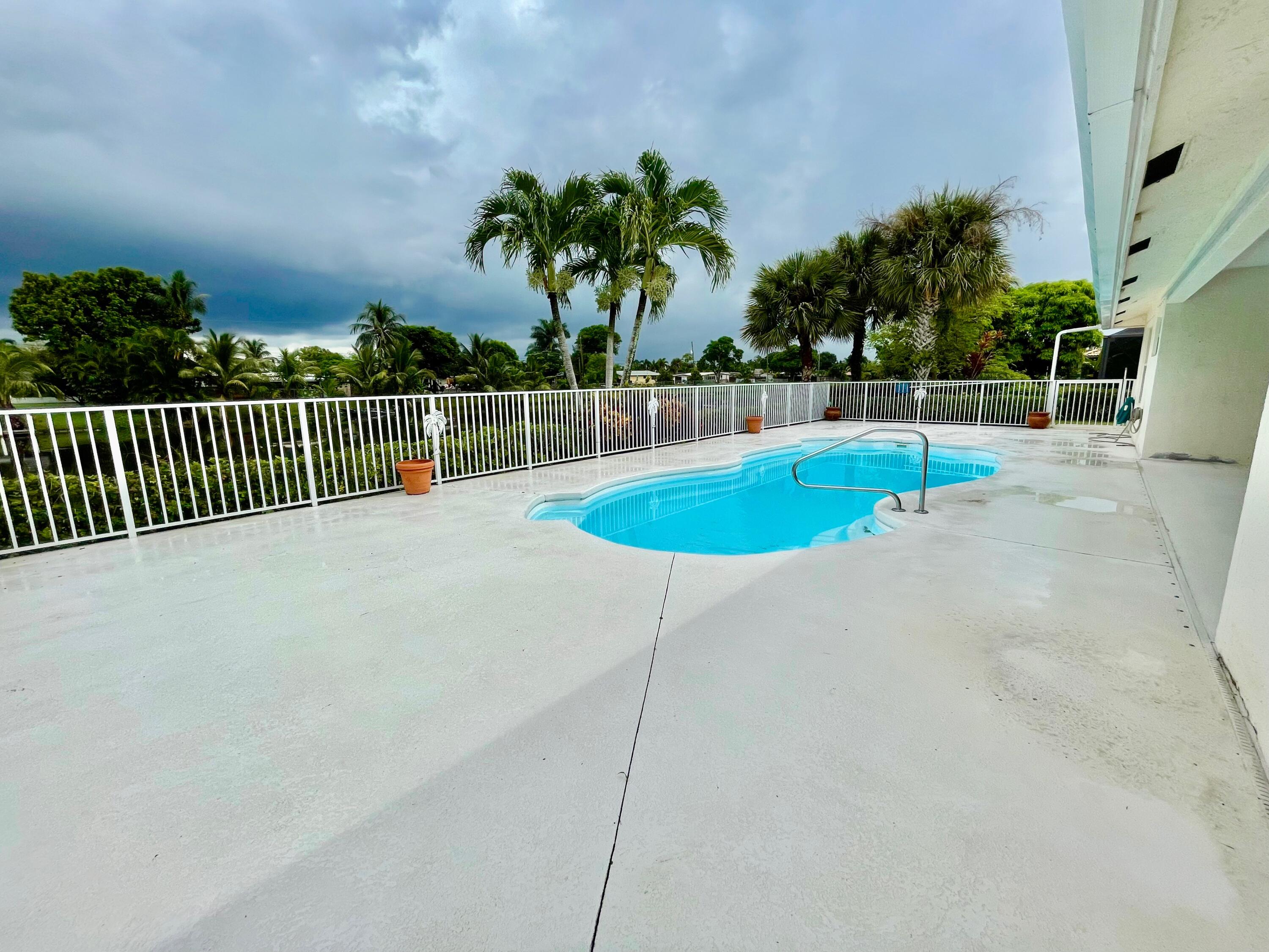 106 Pepper Tree Cres Crescent