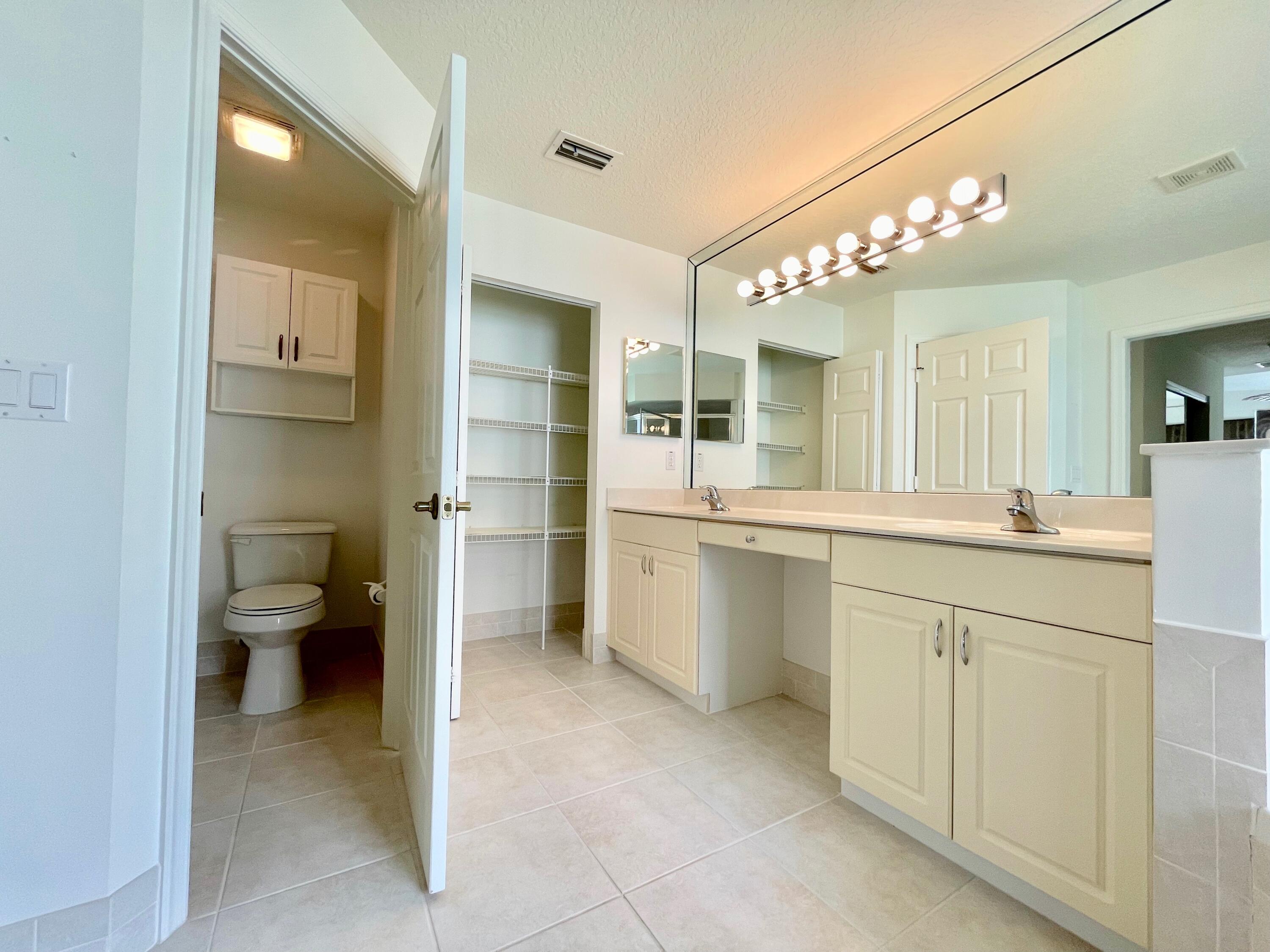 106 Pepper Tree Cres Crescent