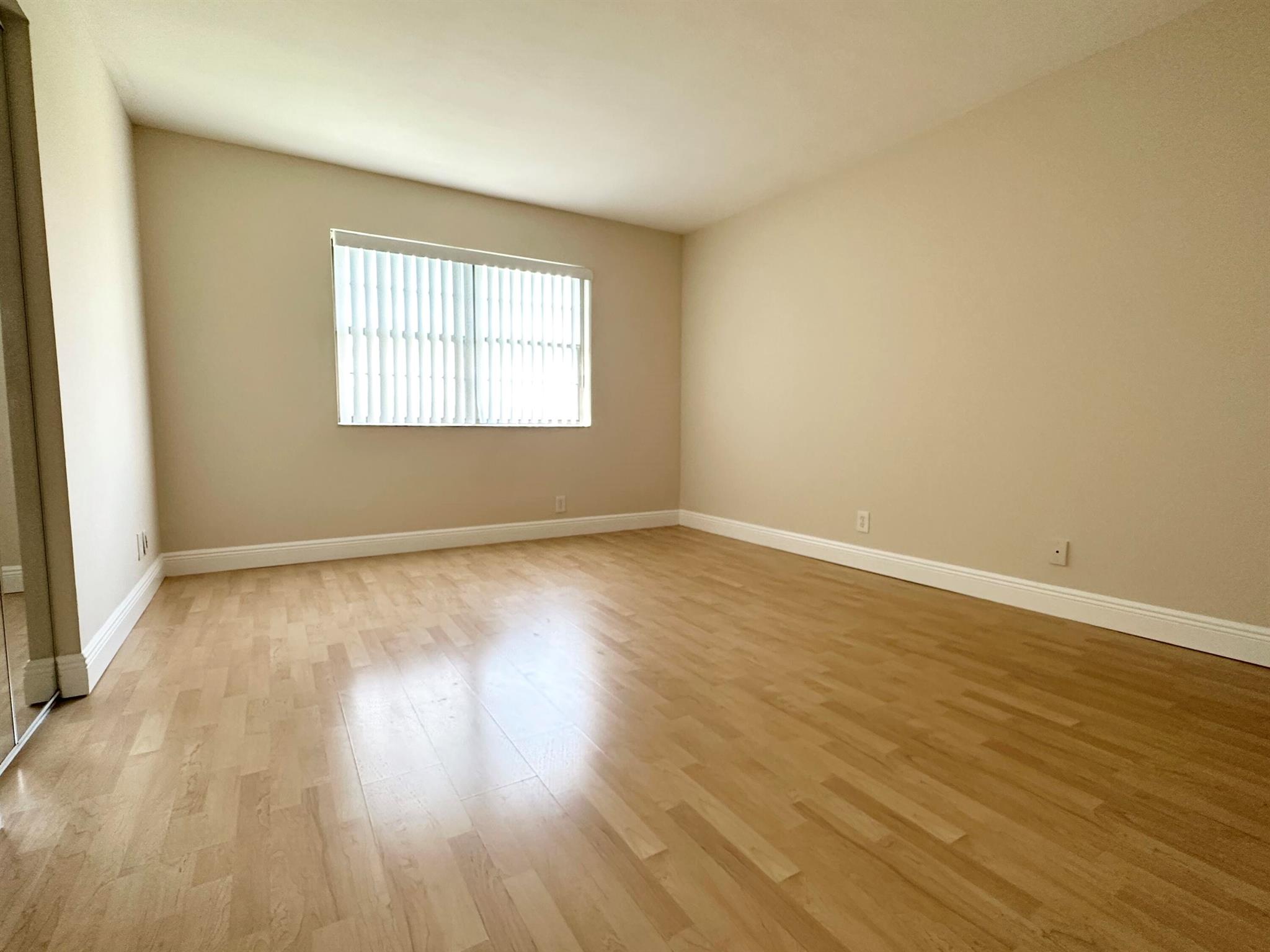 9273 SW 8th Street 302