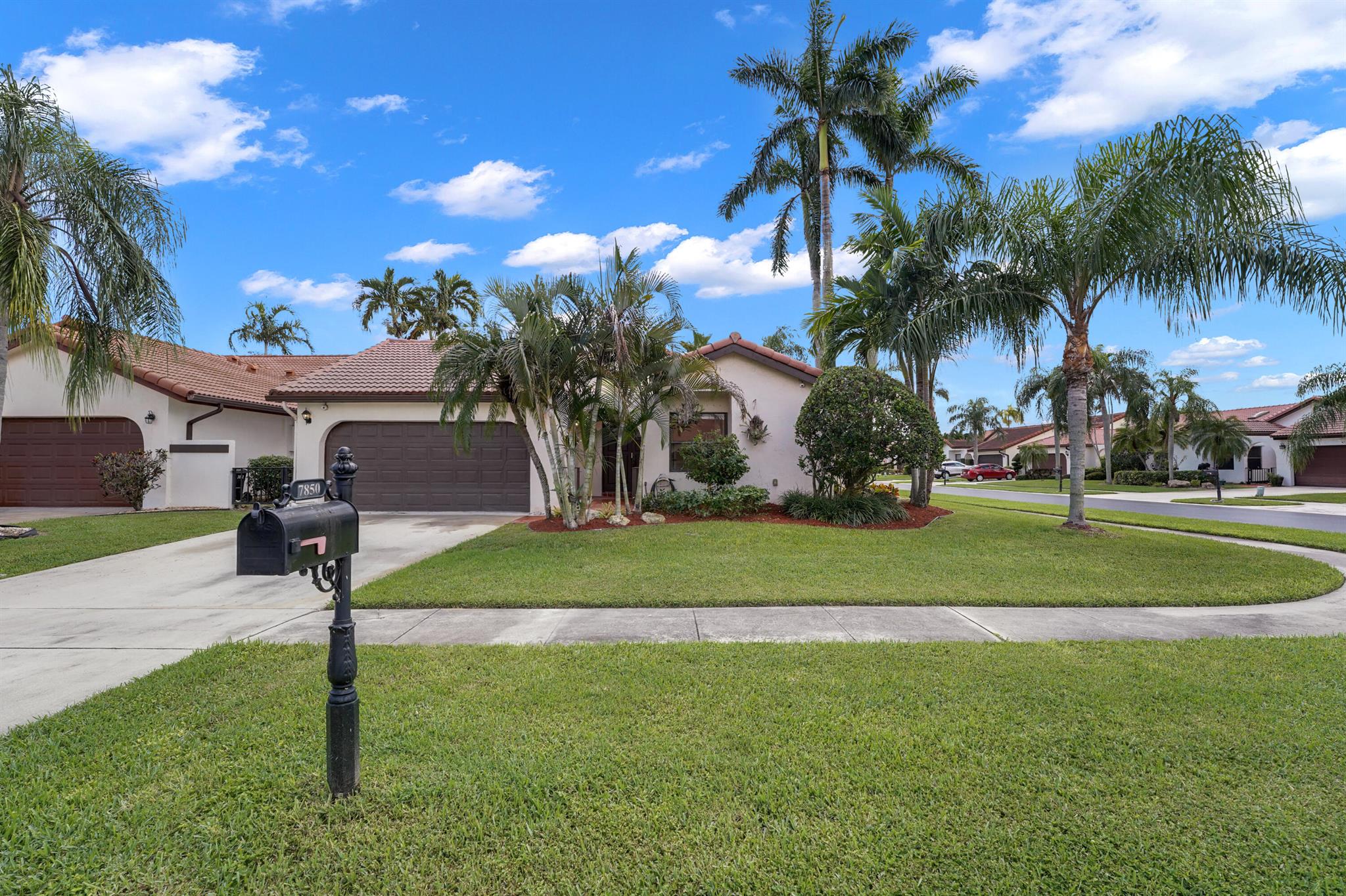 7850 Villa Nova Drive