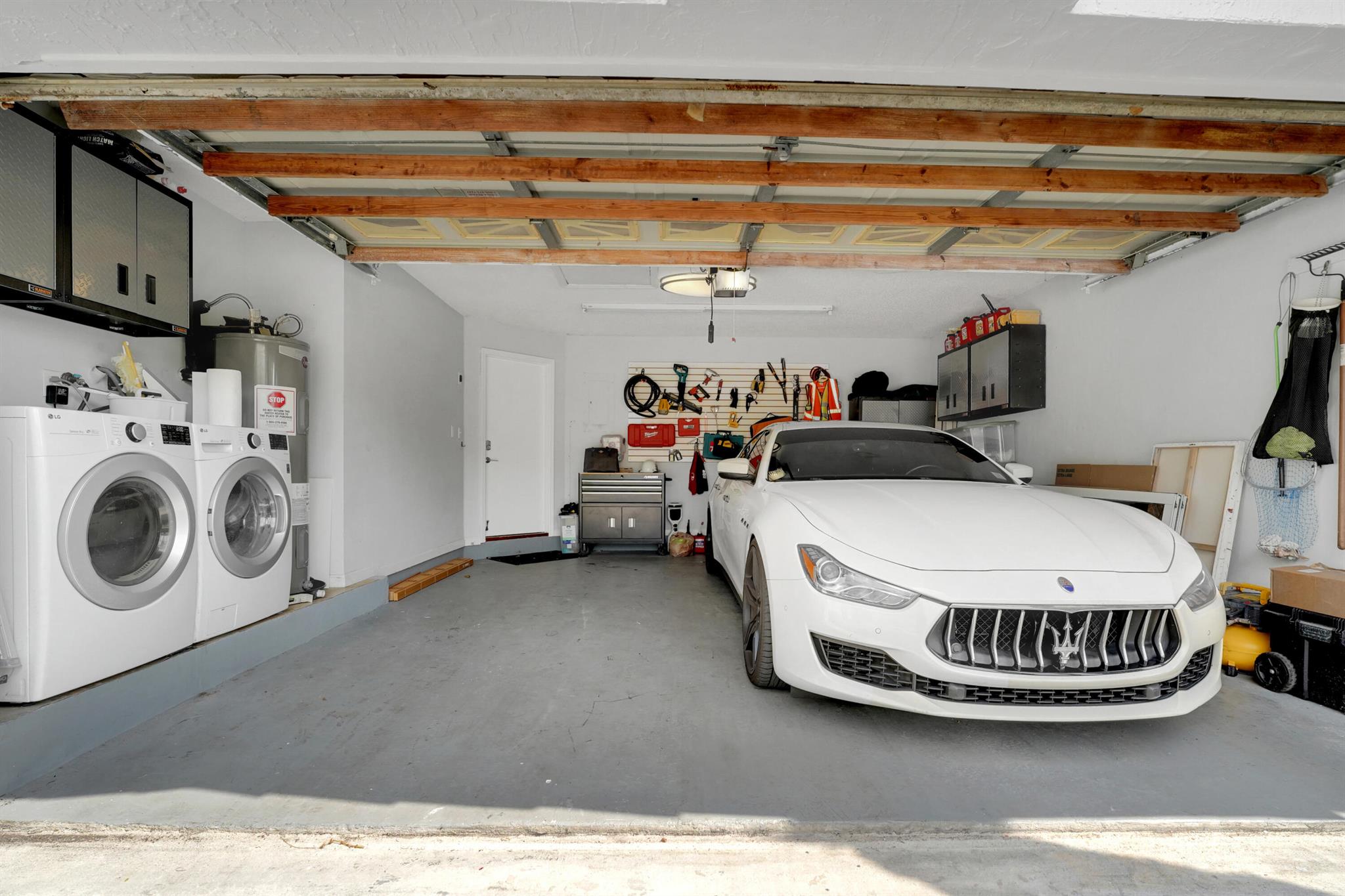 4221 NW 55th Drive