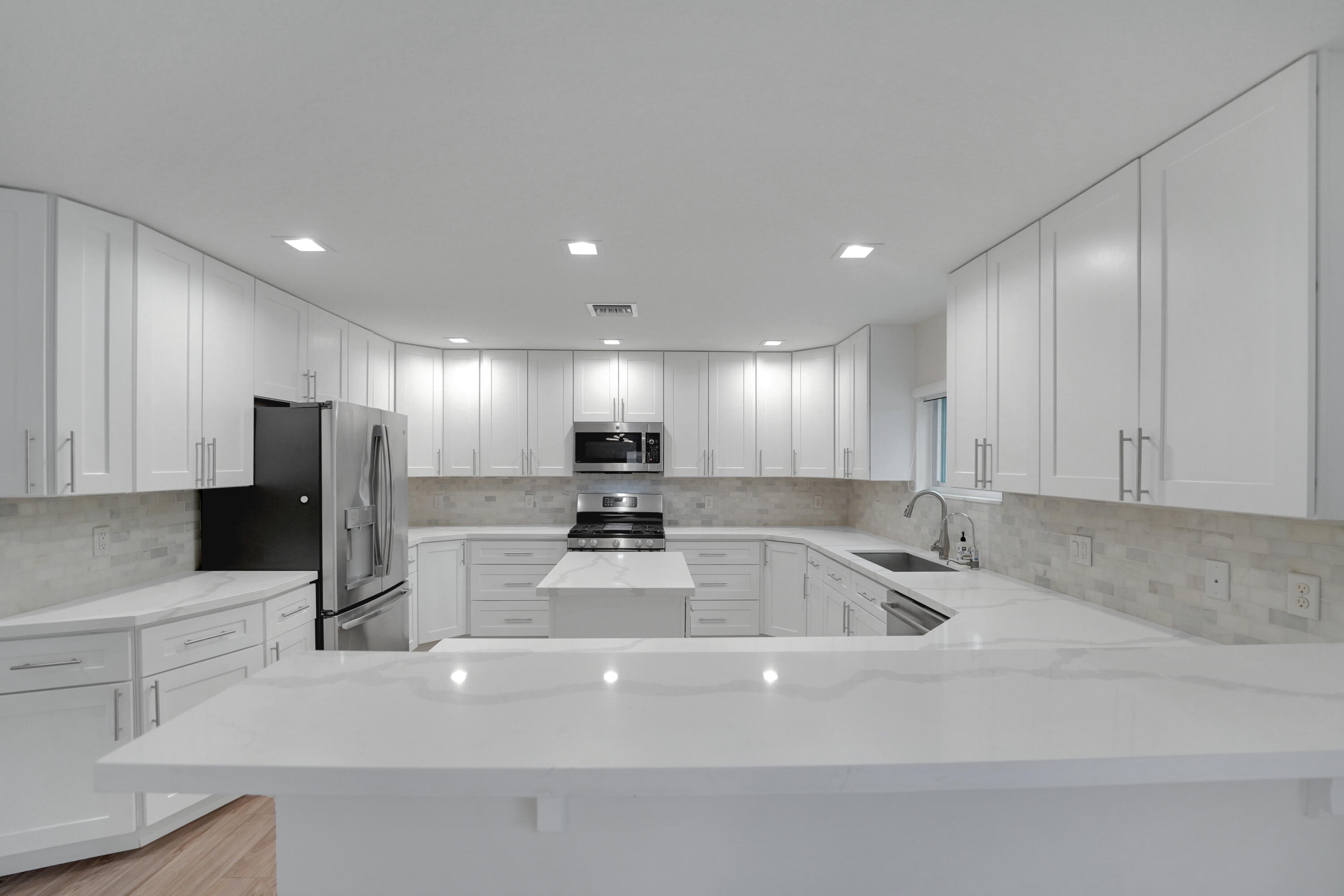 769 NW 7th Street