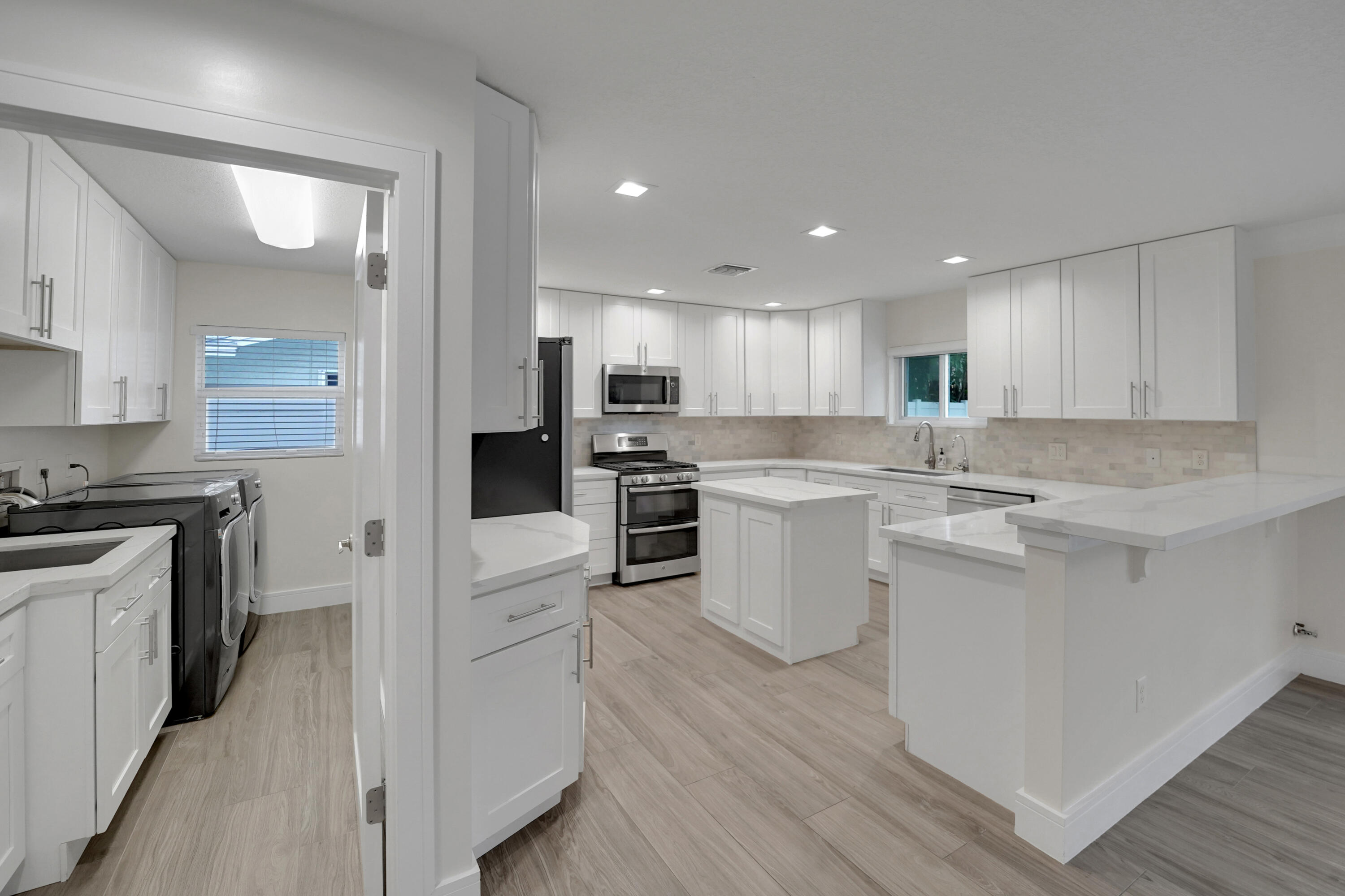 769 NW 7th Street