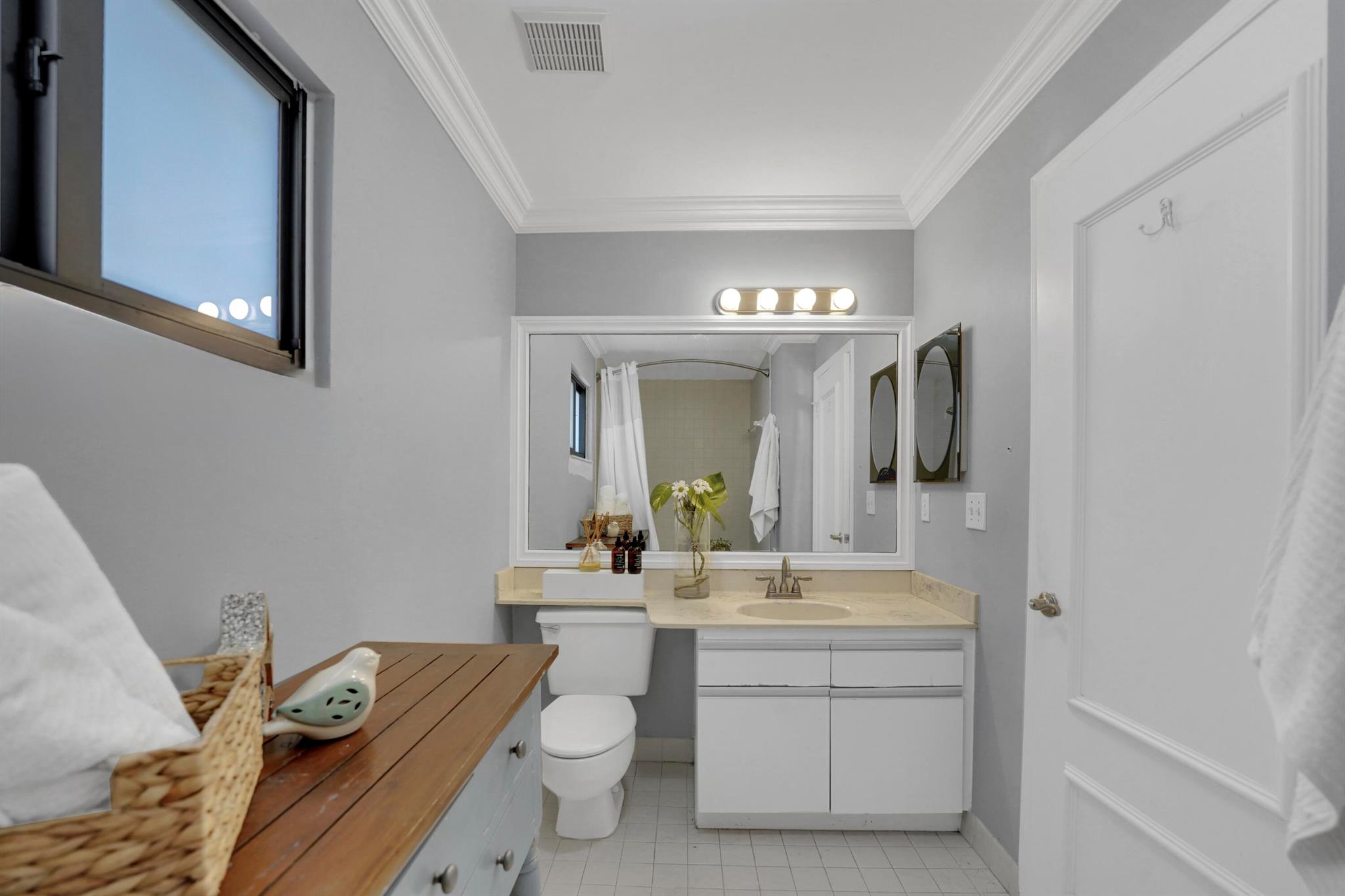 1759 Harborside Circle