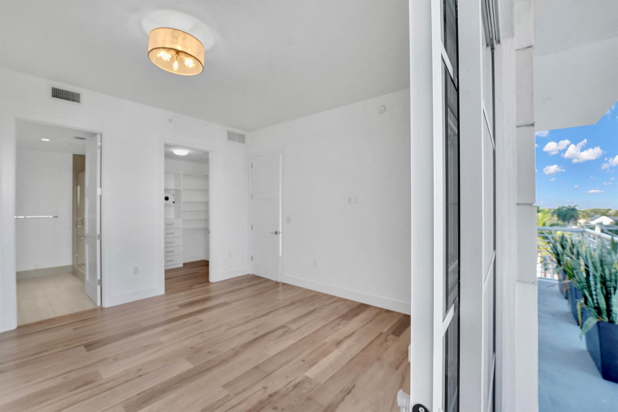 155 E Boca Raton Road 507