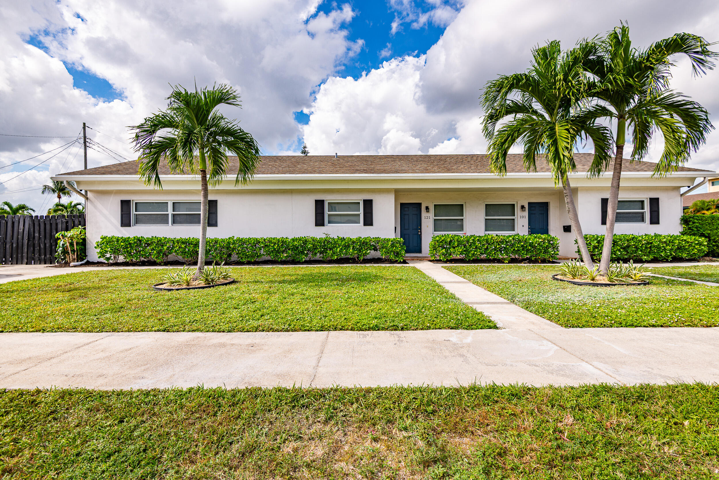 121 SW 2nd Avenue