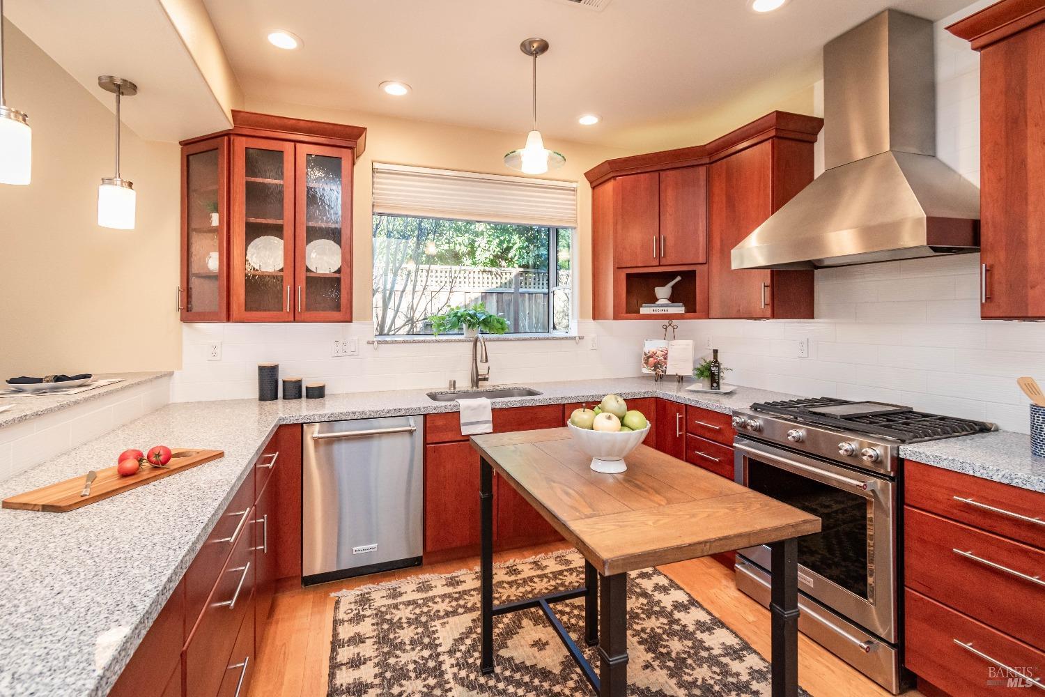 11 Hall Ct