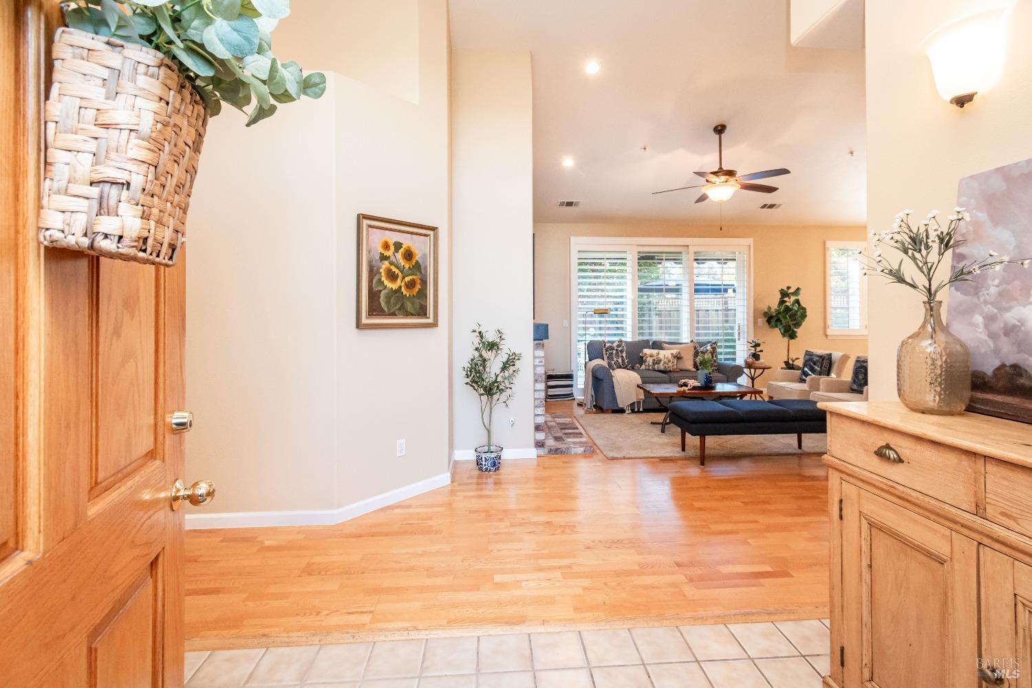 11 Hall Ct