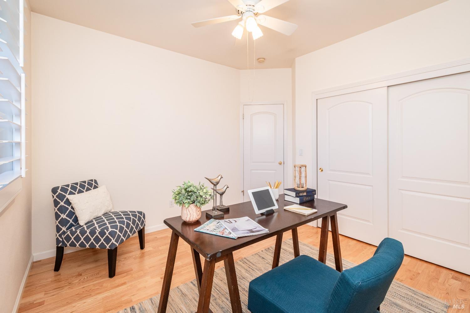 11 Hall Ct