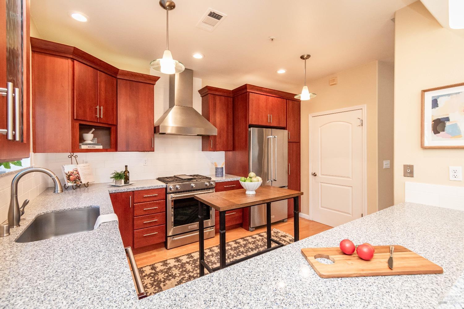 11 Hall Ct