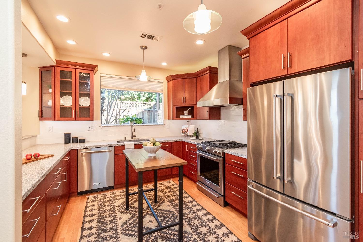 11 Hall Ct