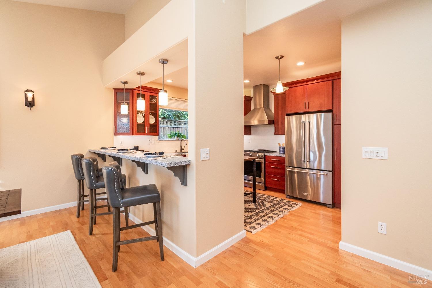 11 Hall Ct