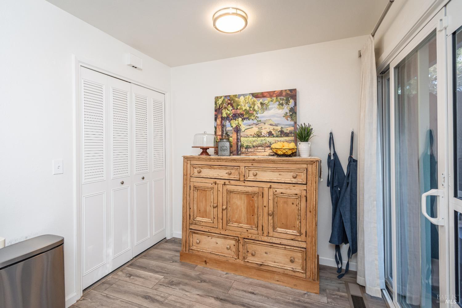 2616 Hidden Valley Ln