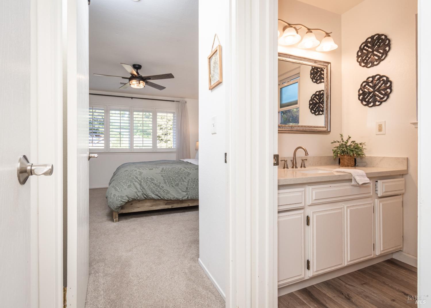 2616 Hidden Valley Ln