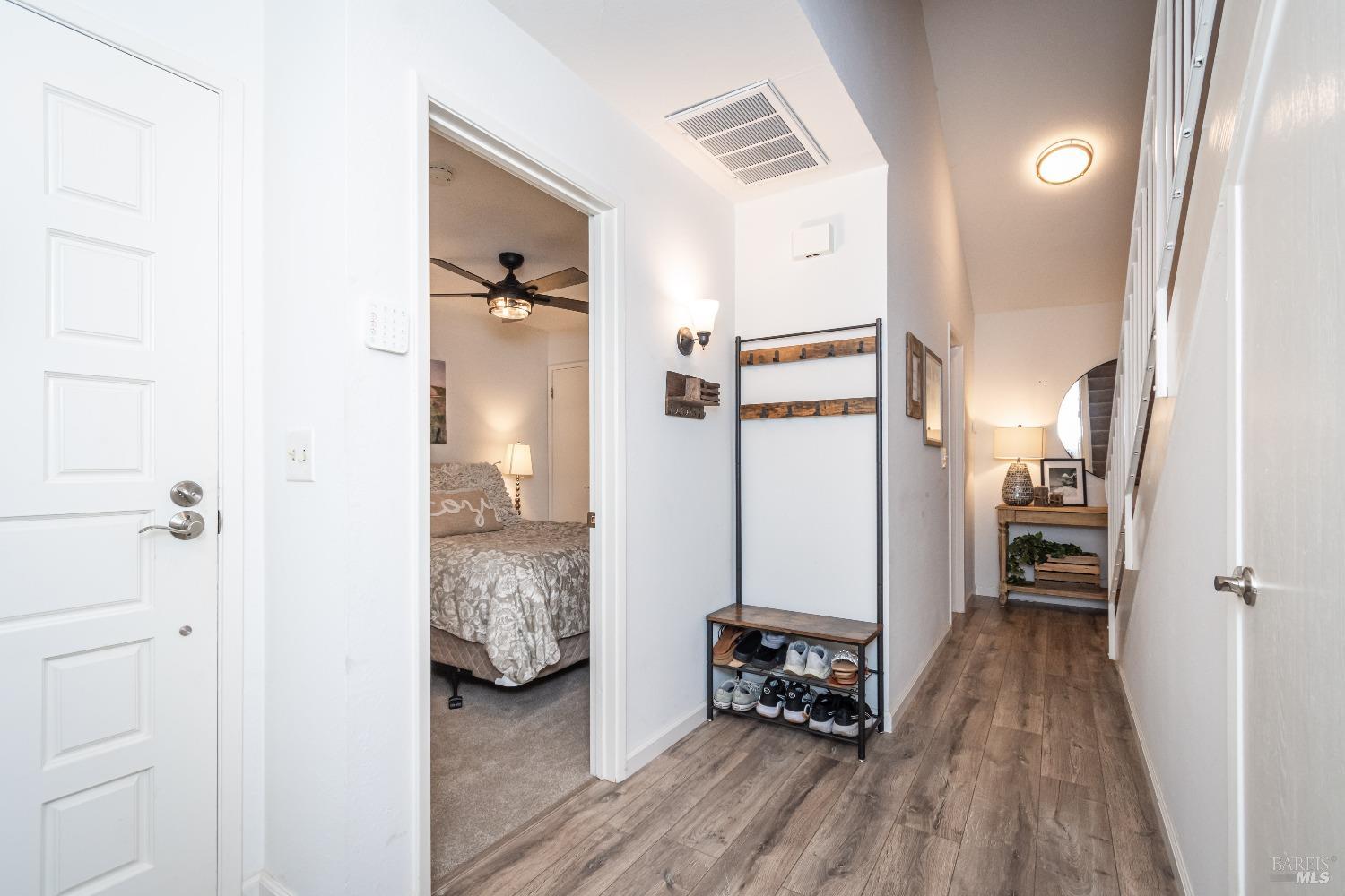 2616 Hidden Valley Ln