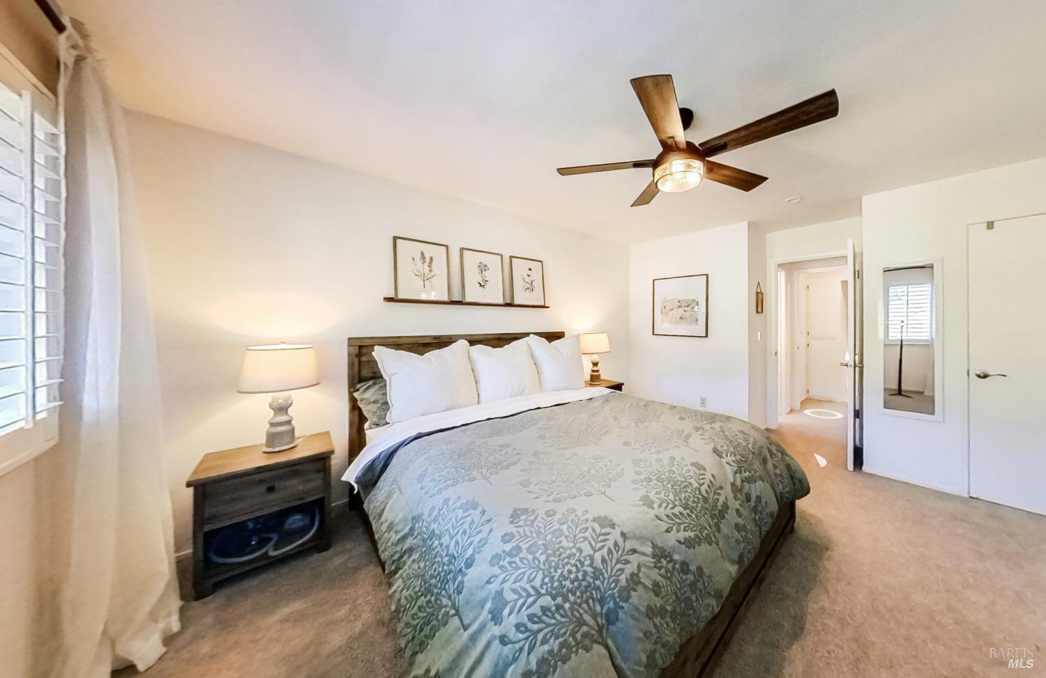 2616 Hidden Valley Ln