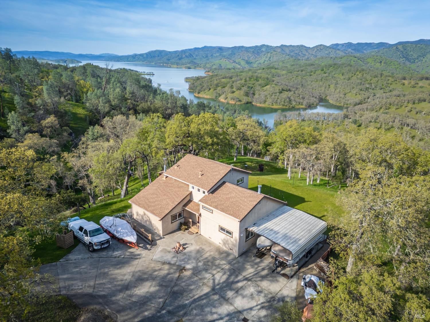 1081 Steele Canyon Rd