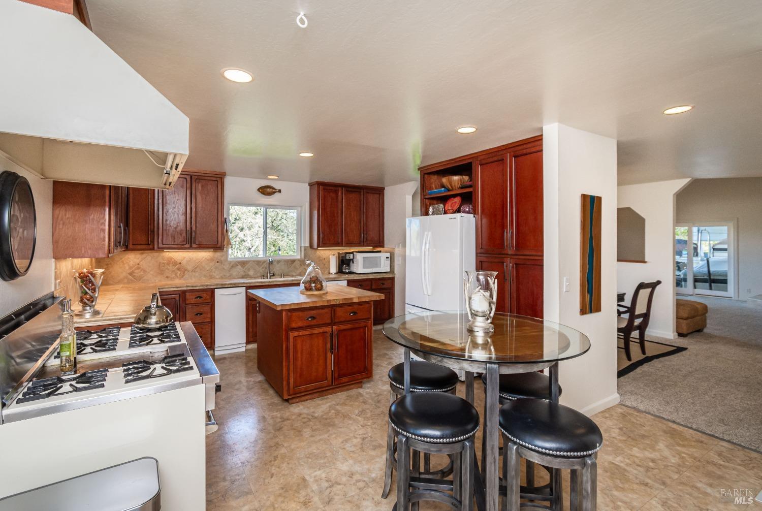 1081 Steele Canyon Rd