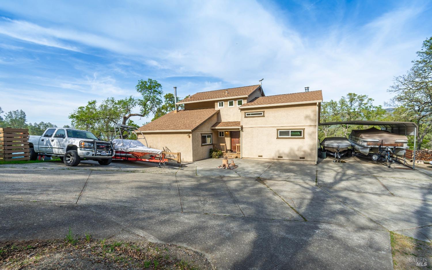 1081 Steele Canyon Rd