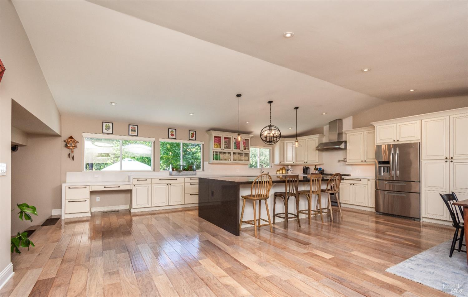 3355 Covey Ct