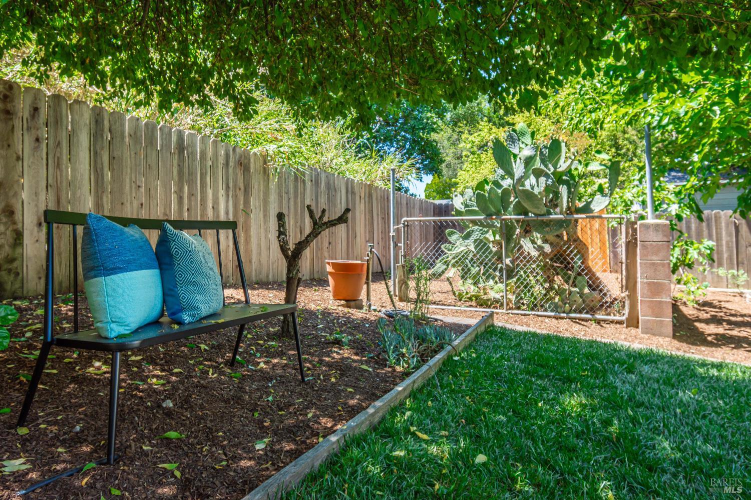 225 Berna Ave