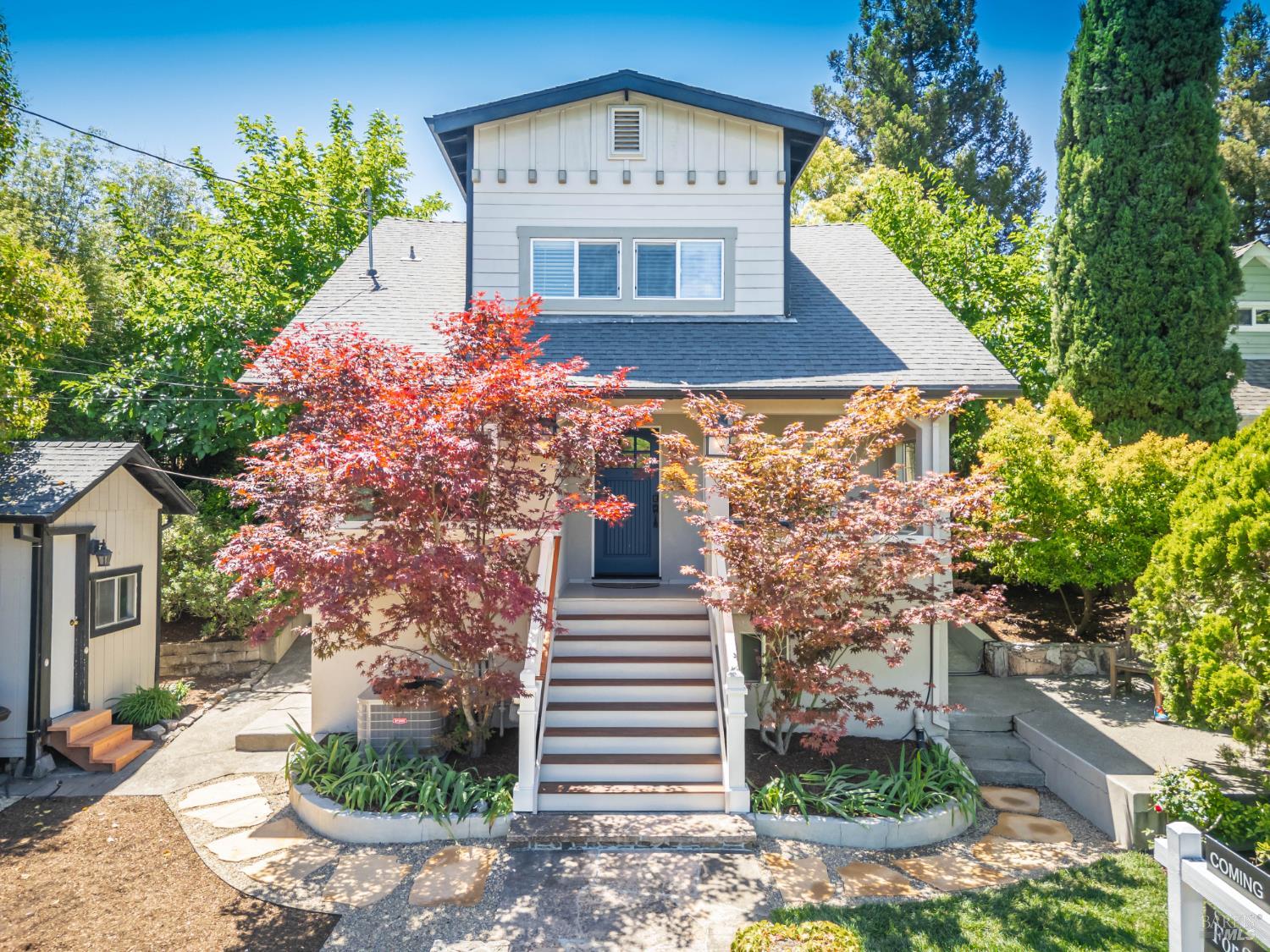 225 Berna Ave
