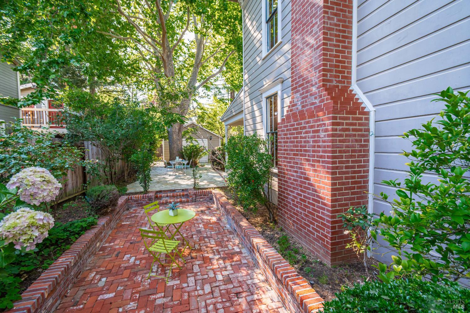 333 Randolph St