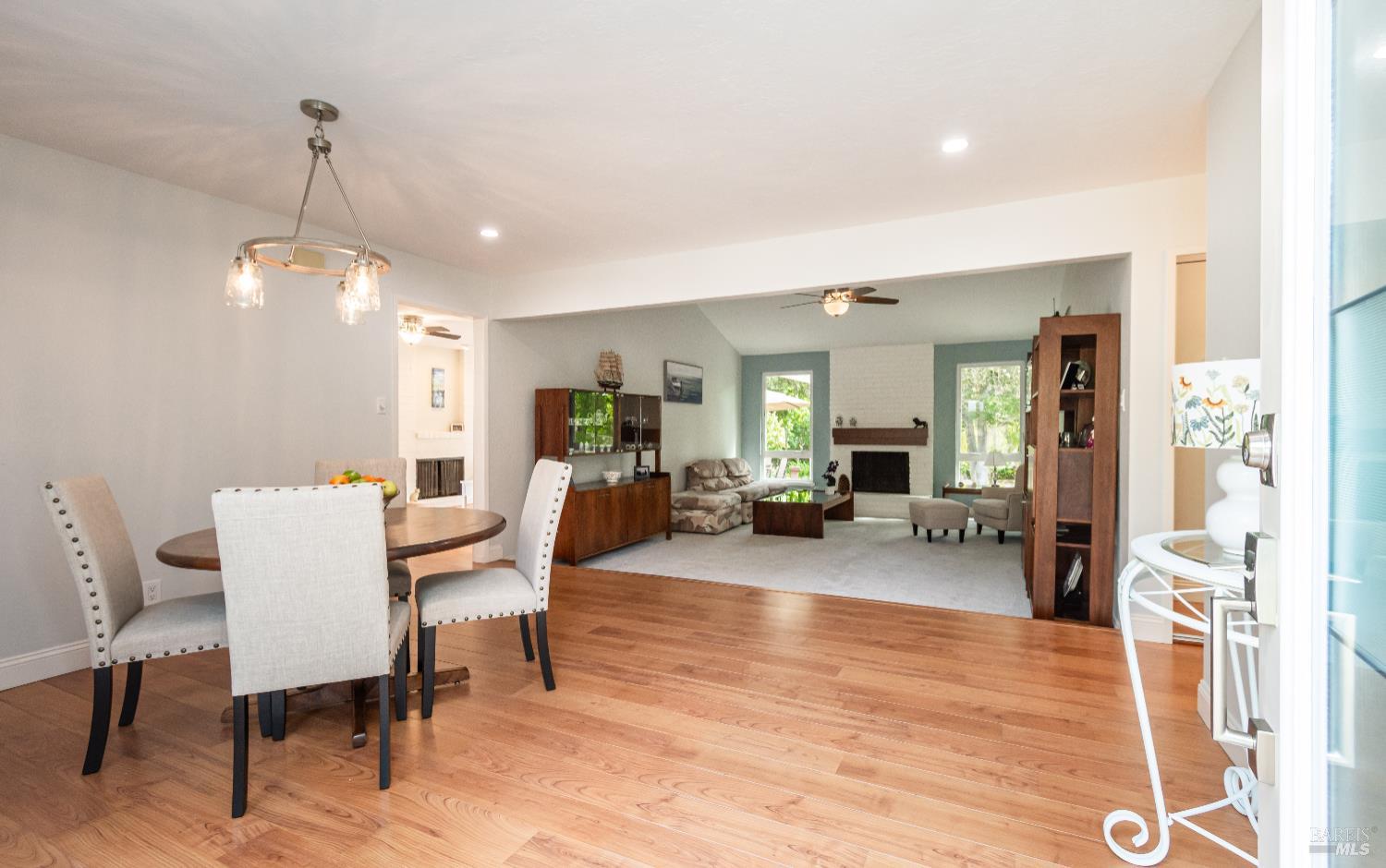 4022 Browns Valley Rd