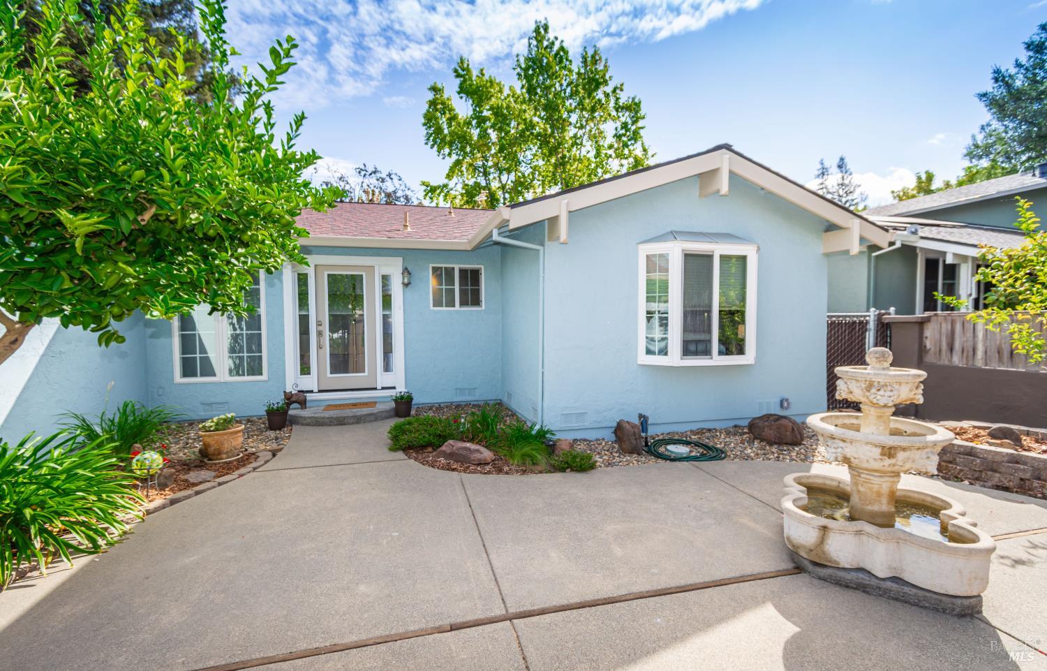 4022 Browns Valley Rd