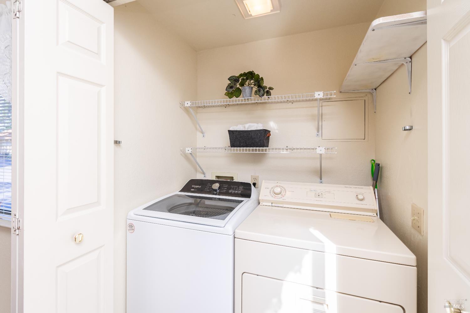 80 Fountain Grove Circle