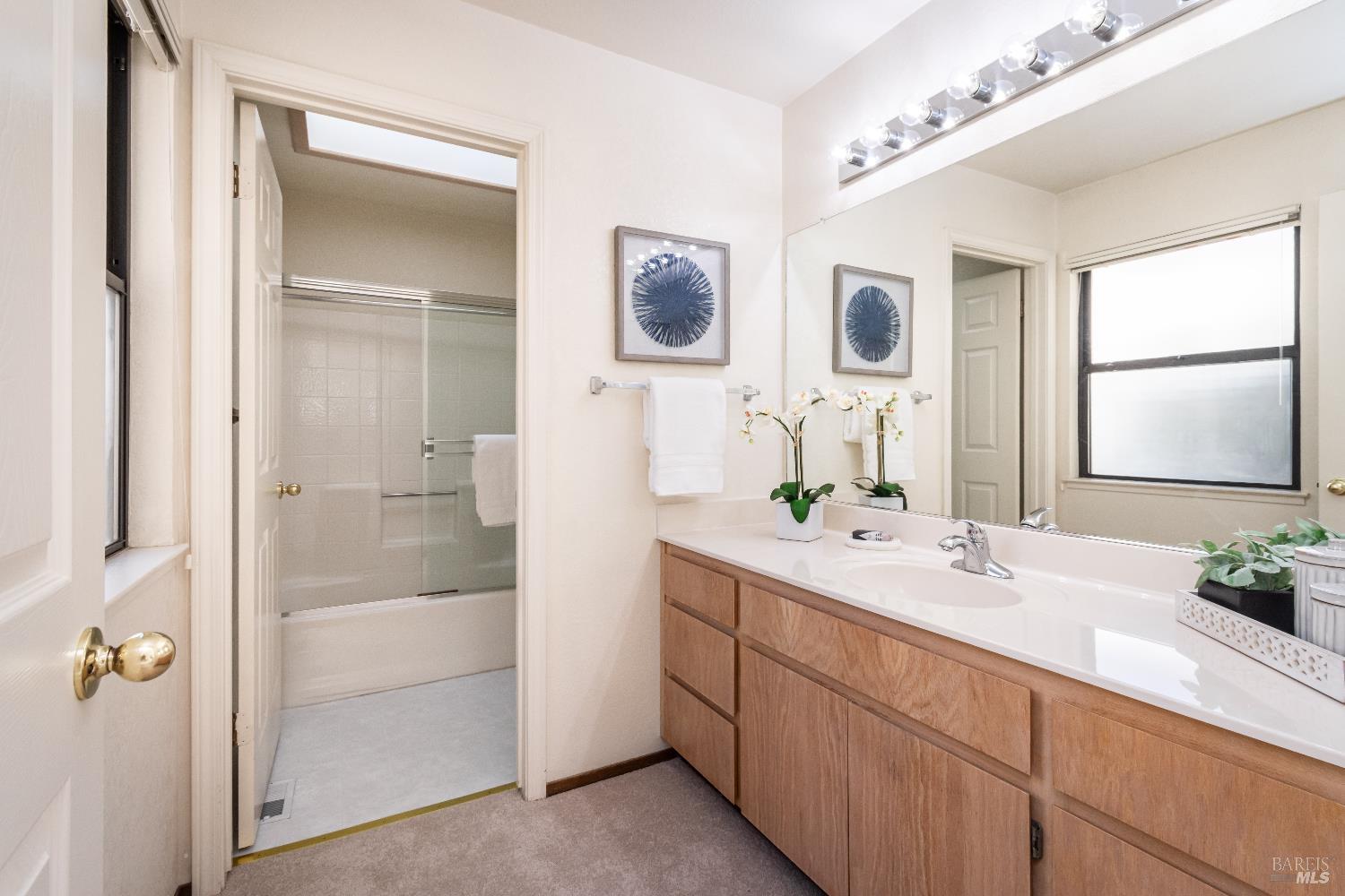 80 Fountain Grove Circle