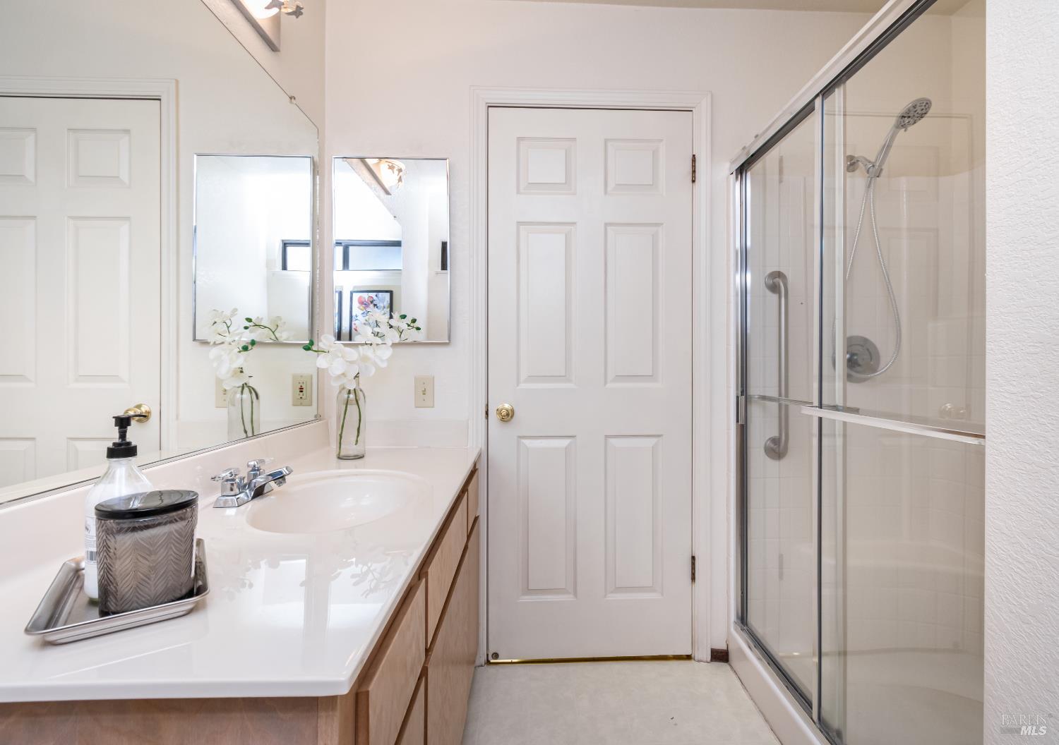 80 Fountain Grove Circle