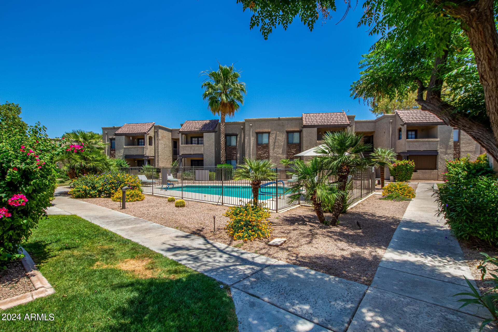 5995 N 78TH Street, 1074