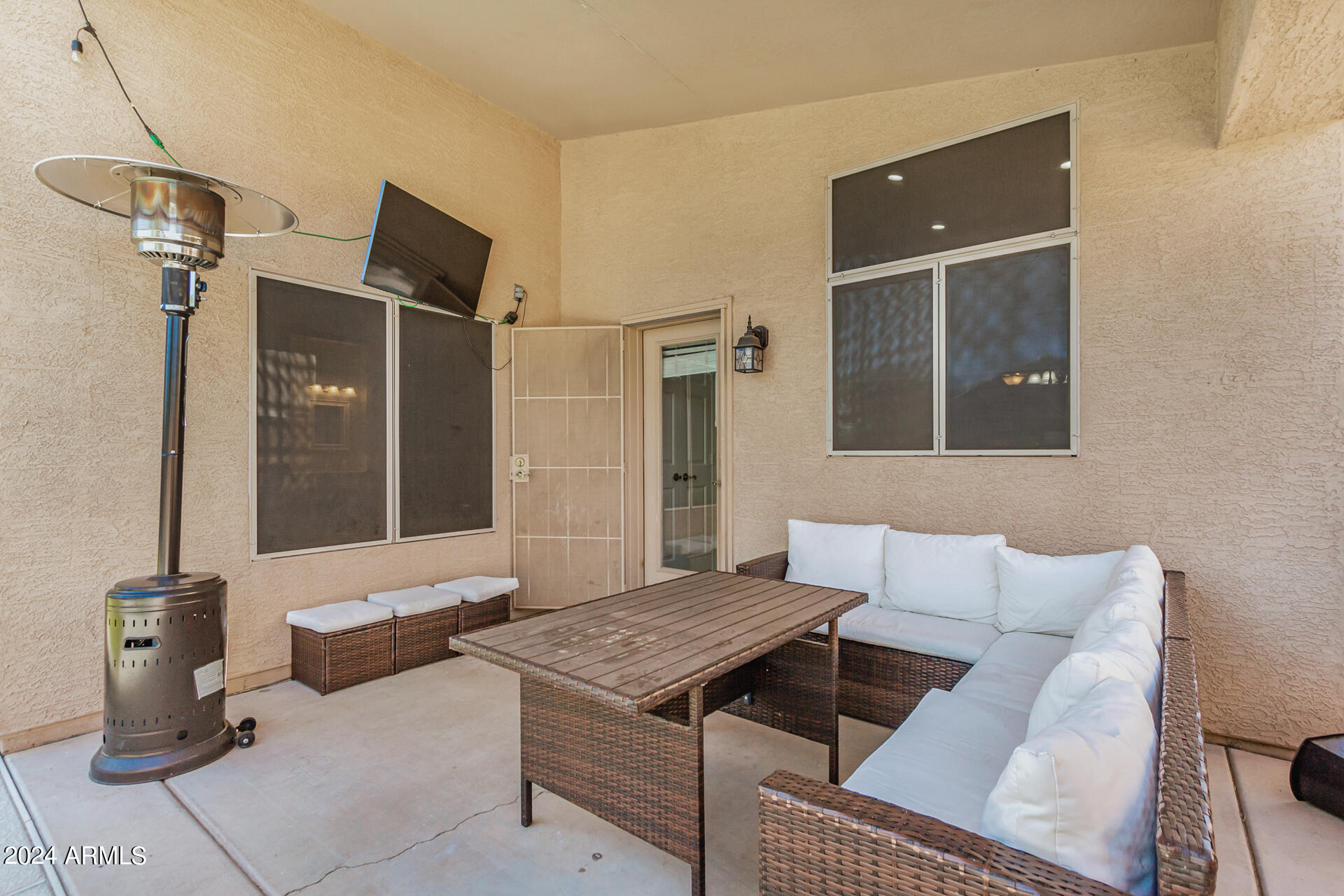 3909 W HACKAMORE Drive