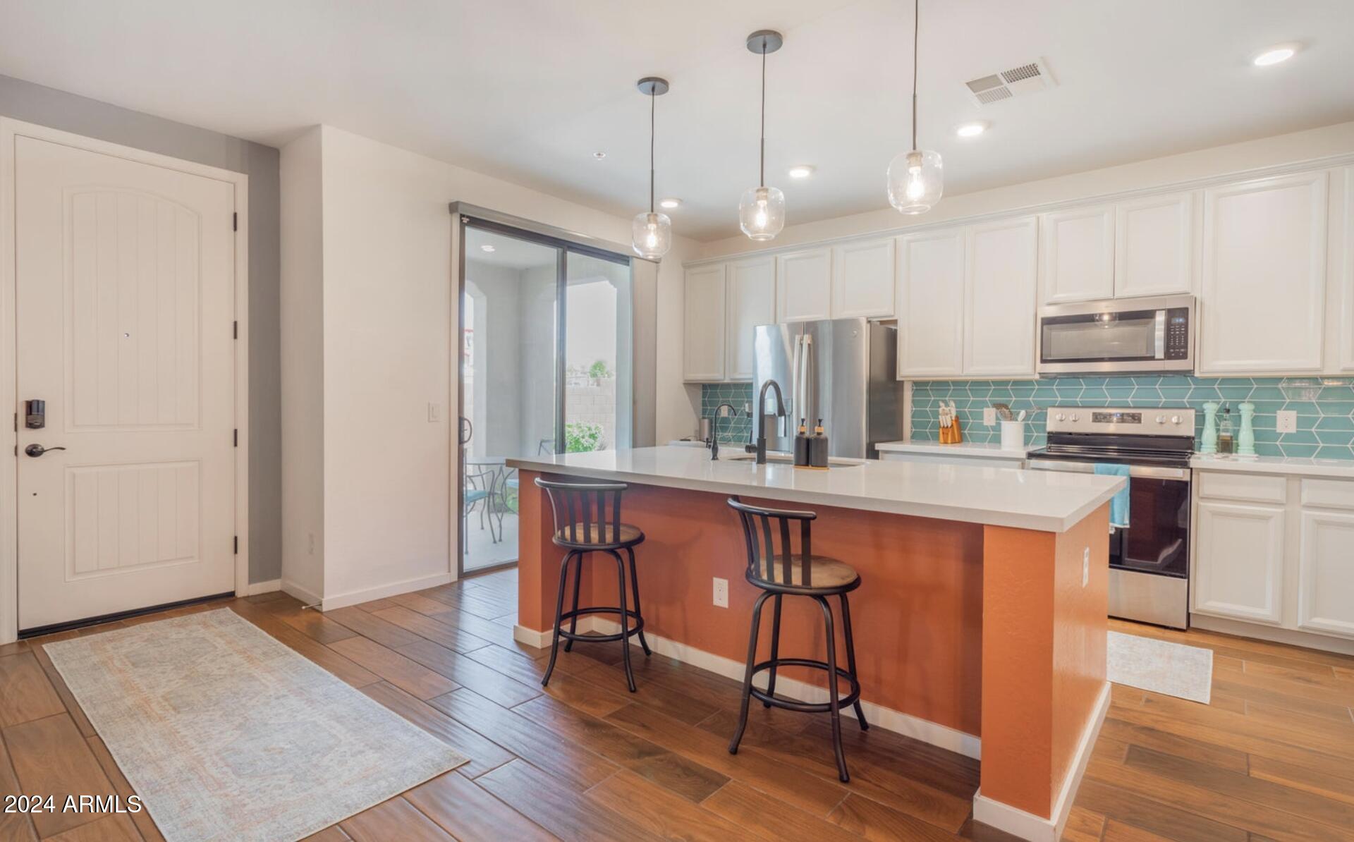 3900 E BASELINE Road 126