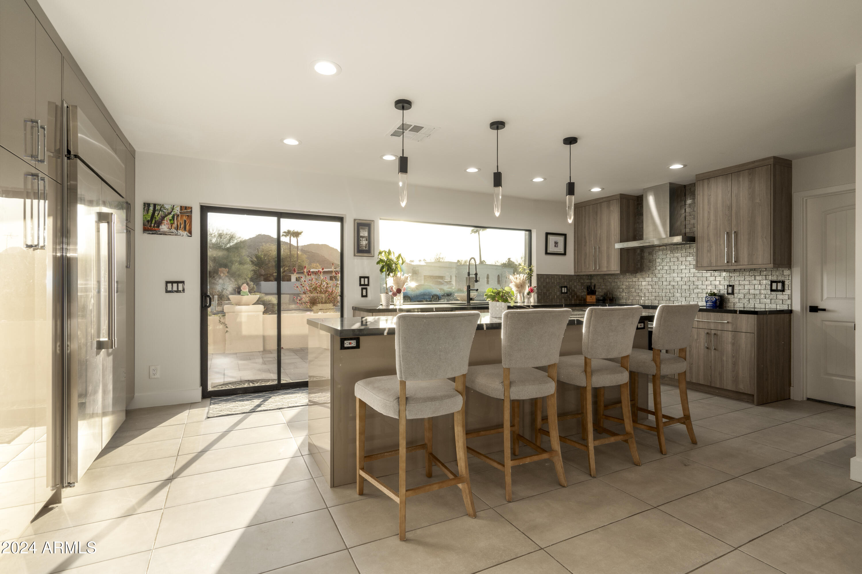 9919 N 47TH Place