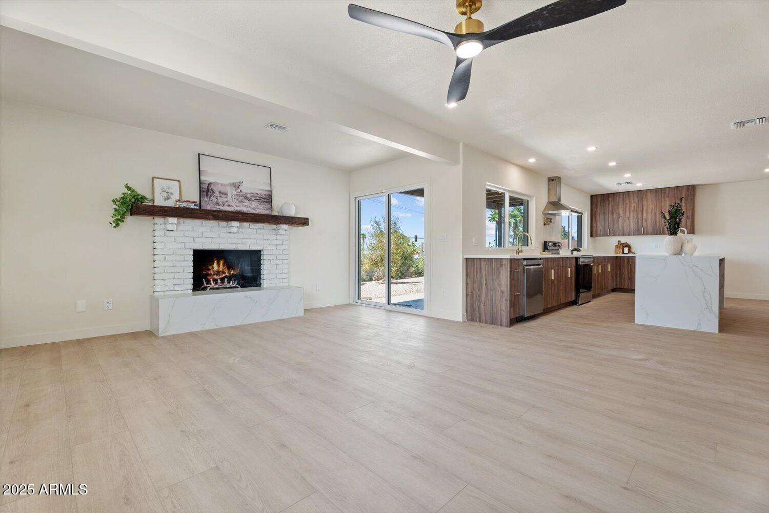 15244 N 7TH Place