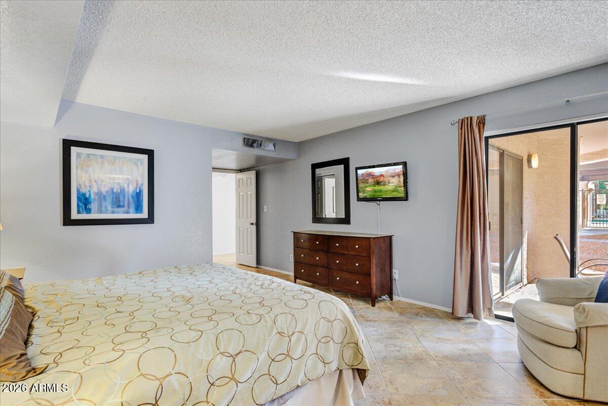 9450 N 94TH Place 106