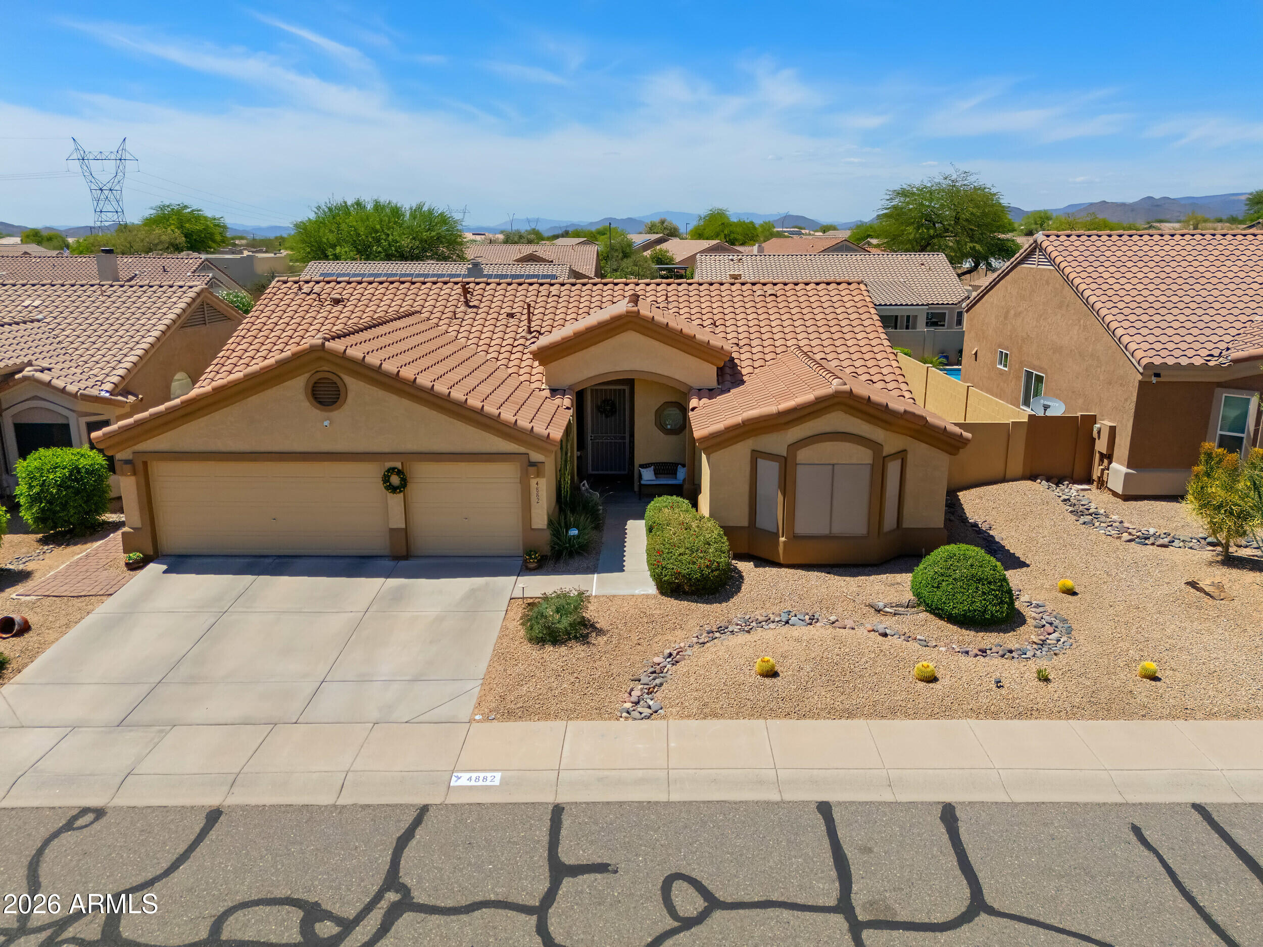 4882 E SKINNER Drive