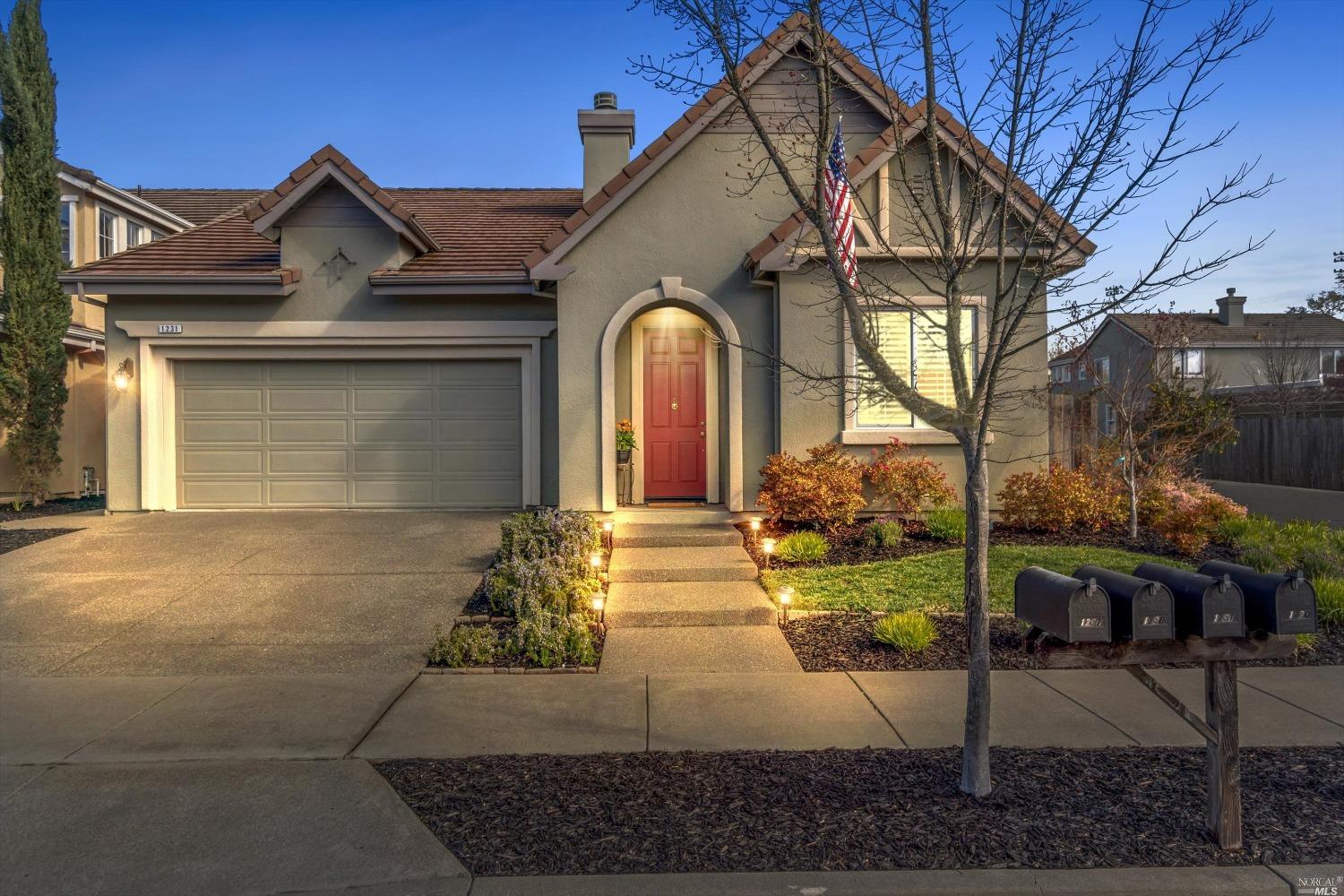 1231 Eagle Dr