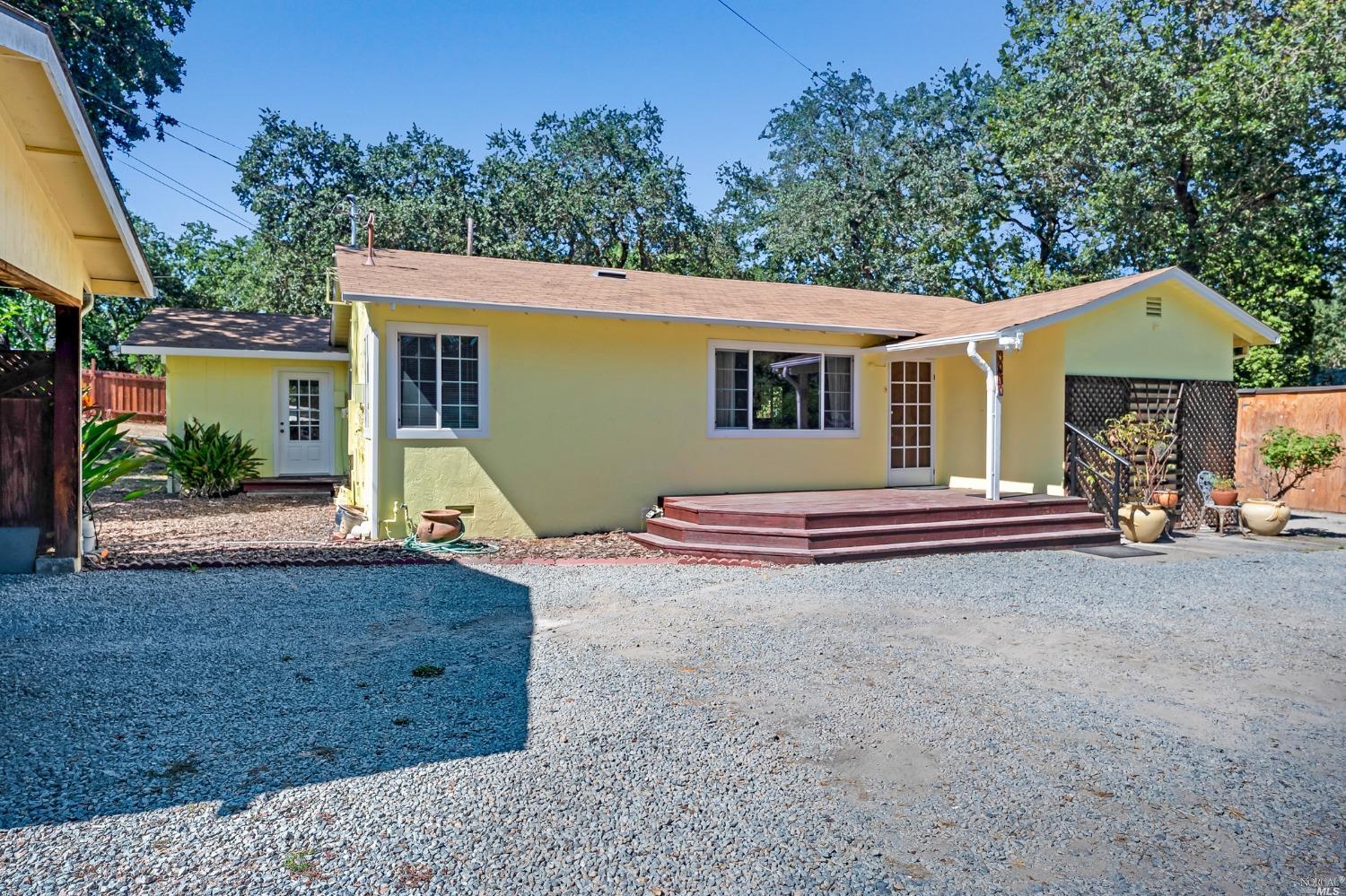 9070 Starr Rd